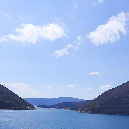 شقة Bella Vista Zmukic بيراتس المظهر الخارجي الصورة